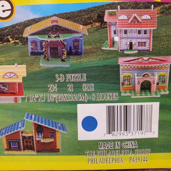 Family Fun Nite 3D Puzzles Town Model 8 Assorted Puzzles Vintage Toys - Picture 8 of 13